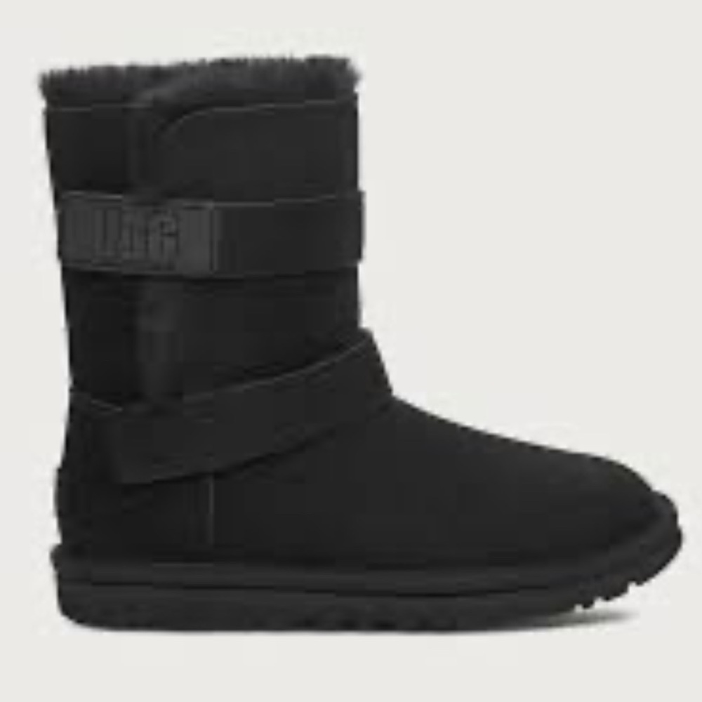 New UGG Bailey Graphic Logo Strap Boot in Black Women’s Size 7